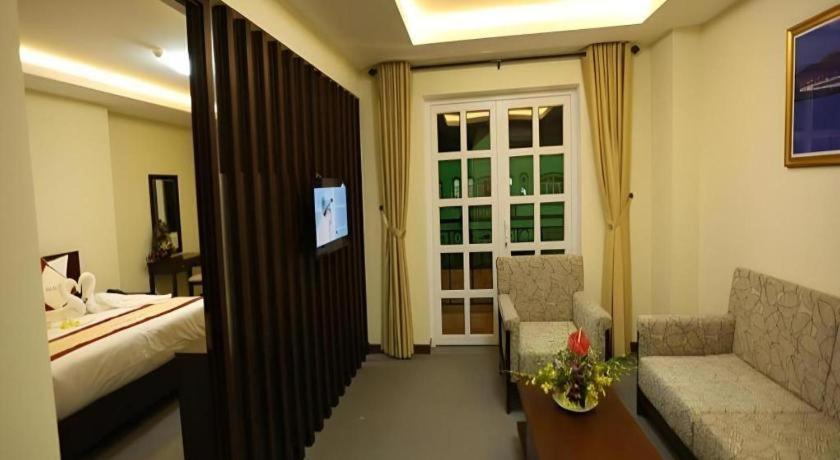 Tien Sa Hotel Da Nang Esterno foto